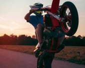 Motociclistas irresponsables 
