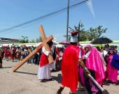 Se realizó con éxito el Viacrucis viviente 