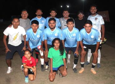 Colonia XEW 2-1 a San Rafael en fut de Barrios