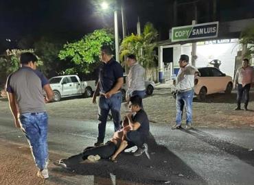 Vehículo embistió a motociclistas