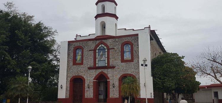 Piden orar para tener lluvias 