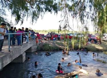 Parajes de la Villa llenas de visitantes
