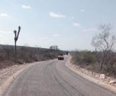 Alcalde Arnulfo Urbiola restaura más caminos 