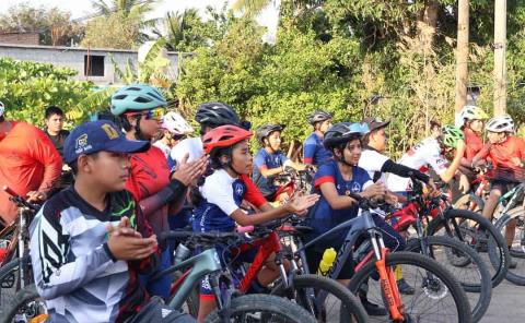 Organizan rodada ciclista para jóvenes