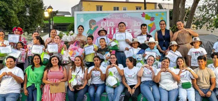 Tarde de talento en la Plaza de Rioverde Tarde de talento en la Plaza de Rioverde