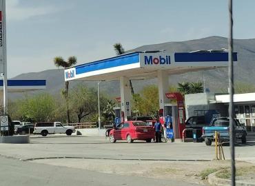 No bajará precio de combustibles