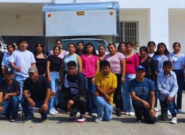 Rotundo éxito la brigada de salud y estilo