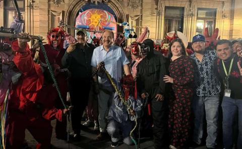 Quema de diablos realizaron en SLP
