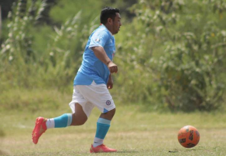 Zacatipán Jr., ganó y exhibió a "ola naranja" San Miguel 4 a 3