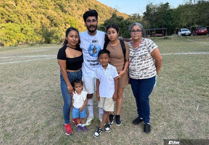Mundo Moreno dio el triunfo a la Morelos y le dedicó dos goles a su padre fallecido