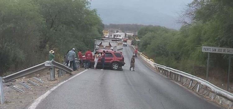 ¡2 MUERTOS Y 4 HERIDOS! ¡2 MUERTOS Y 4 HERIDOS!