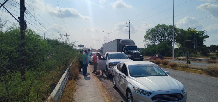 ¡FUNCIONARIOS ACCIDENTADOS!