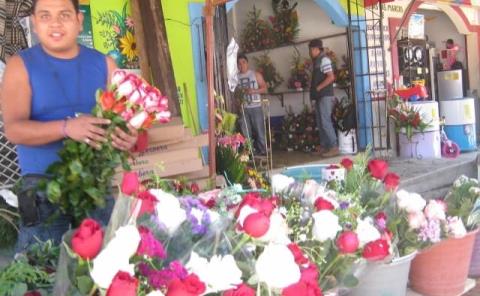 Florerías esperan repunte de ventas por 10 de mayo 
