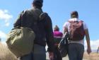 Deportados y sin dinero

