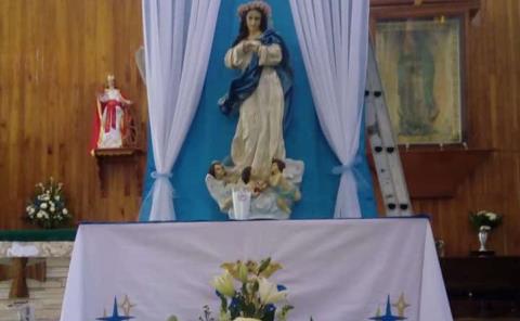 Ofrecerán flores a la virgen María 
