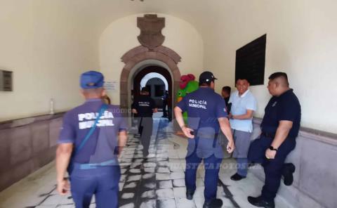 Piden policías municipales aumento salarial