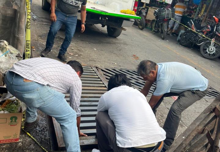 Alcantarilla averiada de la calle Hidalgo fue sustituida