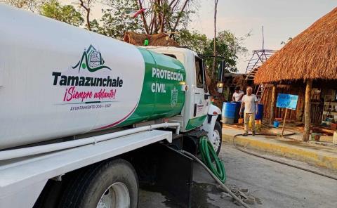 Dos intoxicados en incendio de comedor
