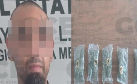 Narcomenudista fue atrapado en Rayón
