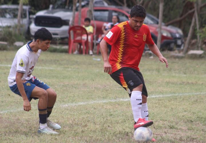 Plazoleta doblegó 2-1 a Enlaces Huastecos Barrera Constructores