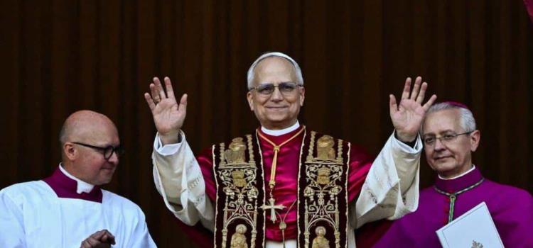 ¡NUEVO PAPA! ¡NUEVO PAPA!