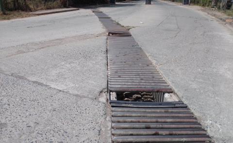 Sin reparaciones en alcantarillado: un peligro