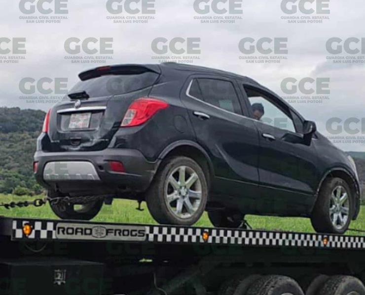 RECUPERARON AUTO ROBADO
