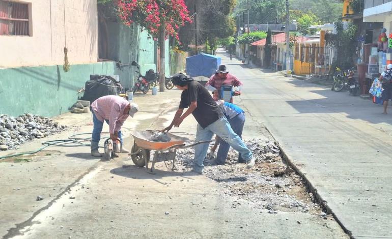 Coxcatlán se beneficia con autos regularizados