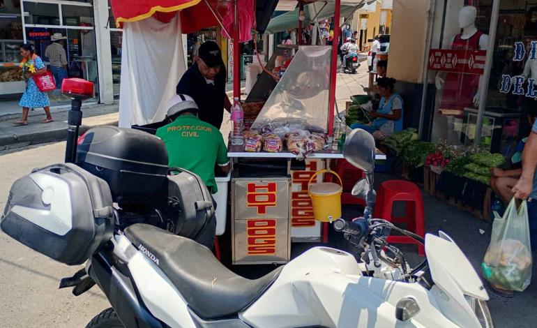 Refuerza Protección Civil medidas de seguridad en la calle Hidalgo