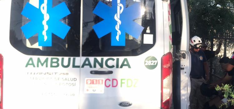 MOTOCICLISTA SUFRIÓ CAÍDA MOTOCICLISTA SUFRIÓ CAÍDA