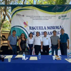 Presente Ayuntamiento en Concurso de Himno Nacional