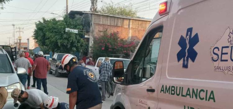 Ciclista lesionado luego de chocar Ciclista lesionado luego de chocar