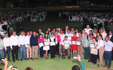 Reconocen la excelencia docente con los Premios Municipales a la Educación 2025