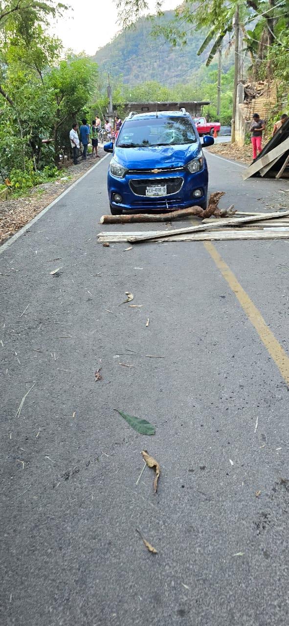 Se impactó contra cochera