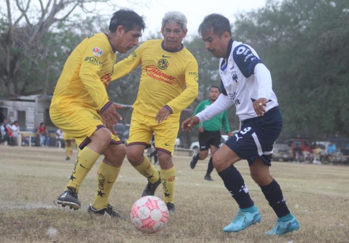 Par de juegazos en futbol Diamante de la Pitahaya