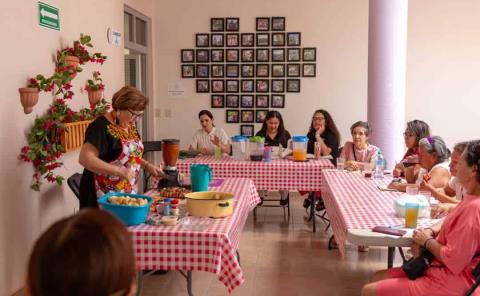 Estancia fue sede de taller de cocina
