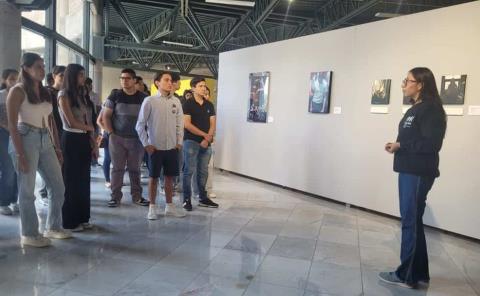 Universitarios visitaron museo
