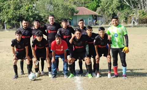 Par de juegos estelares en futbol de San Martín
