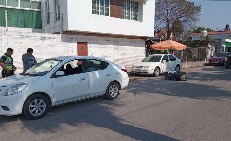 JOVEN EN MOTO  QUEDÓ HERIDO