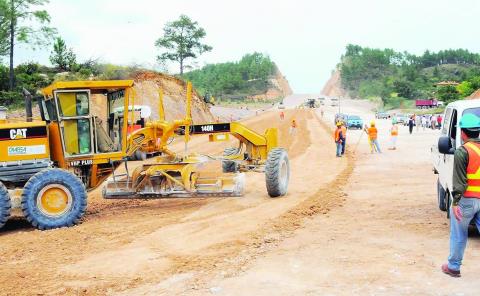 $6 mil millones a nueva carretera