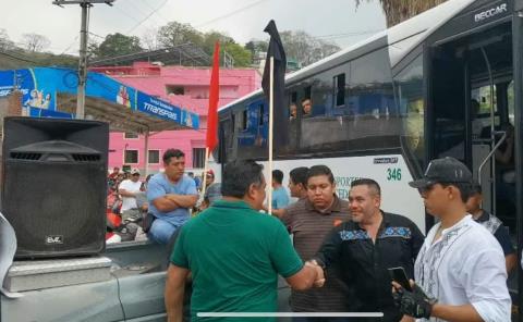 Protesta de motociclistas concluye con compromiso de diálogo