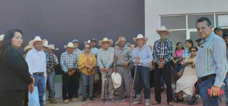 Despojan a  campesinos 