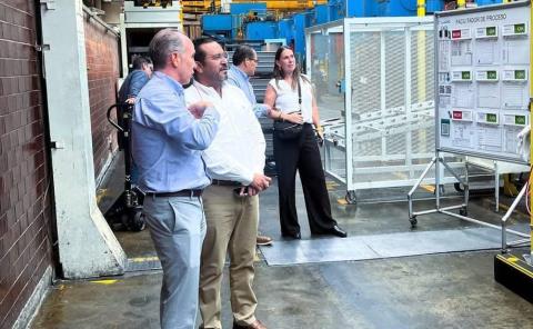 Expande operaciones en la entidad "Mabe"