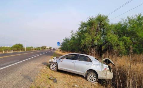 Abandonaron auto volcado

