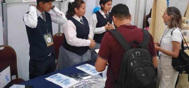 Alumnos destacaron con proyecto en SLP