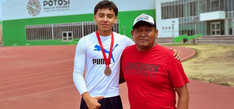 Alumnos del Cobach ganaron en atletismo Alumnos del Cobach ganaron en atletismo