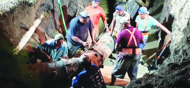 ZÚÑIGA Y MEDINA CULPABLES: Caos hídrico