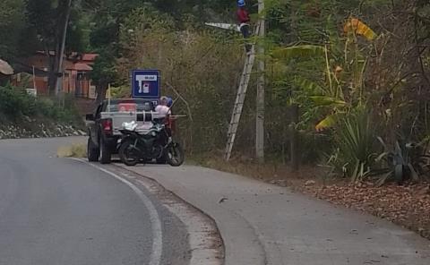 Amplían red de internet en San Martín Chalchicuautla