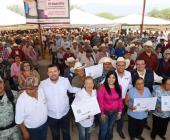 52,400 productores  recibieron fertilizantes 