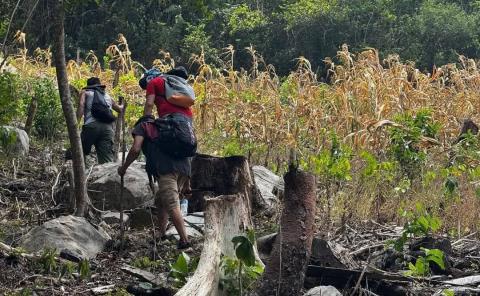 Piden monitoreo en Tamán por incendio que no cesa